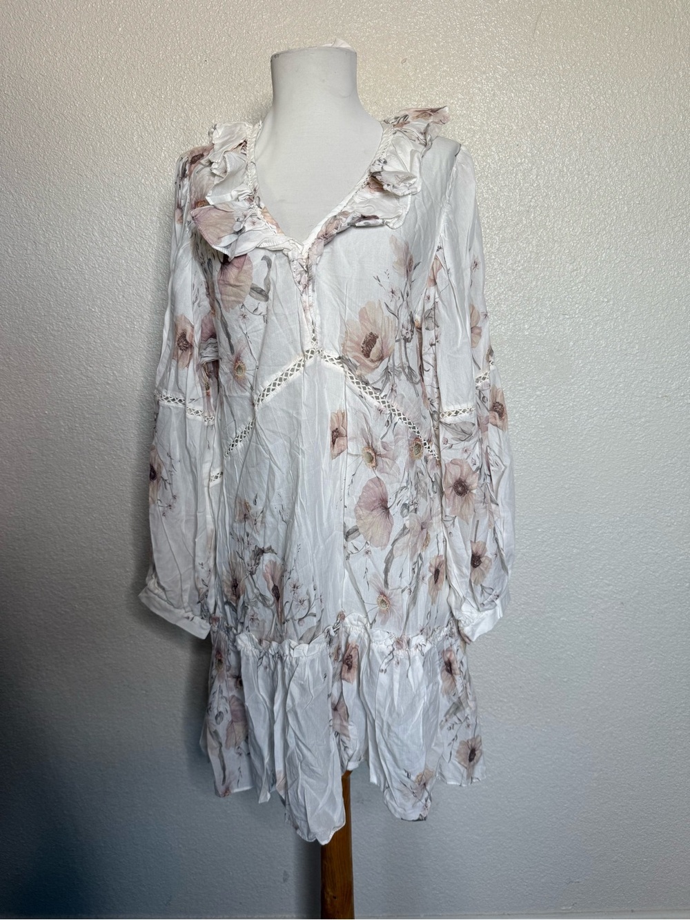 H&M White Floral Lace-Trim Nightdress with Blush Accents